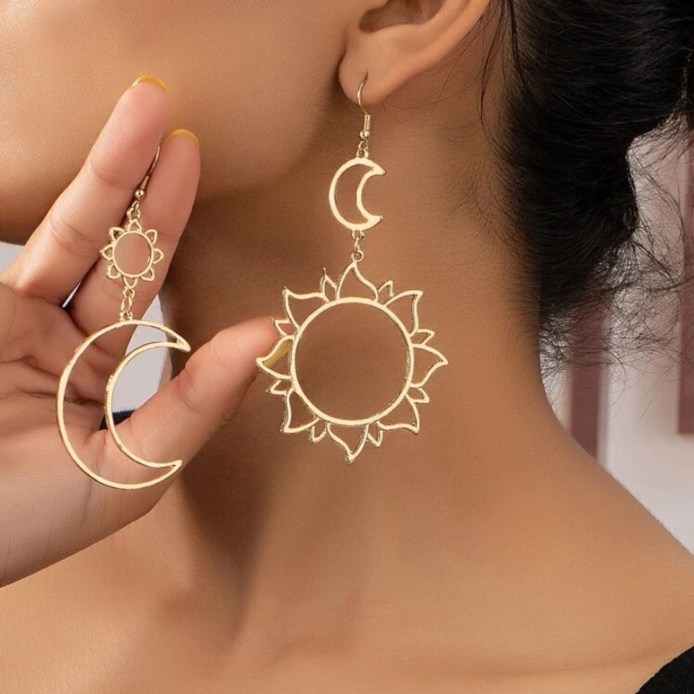 3for$20 NEW Sun & Moon Mismatched Drop Earrings